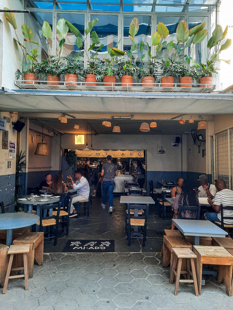 Apê passos da Av Paulista - Cultura e gastronomia