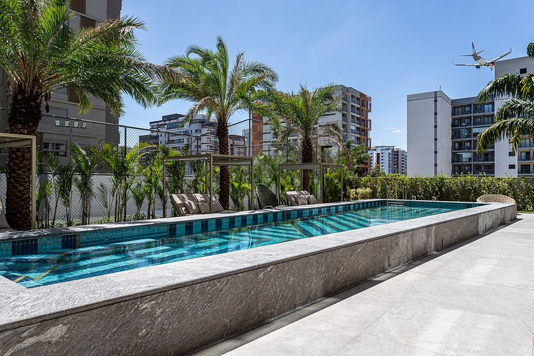 Estúdio em prédio c piscina e academia em Moema