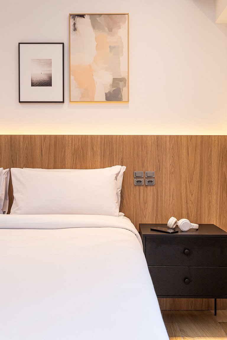 Apê sofisticado cama queen, varanda |Jd Paulista