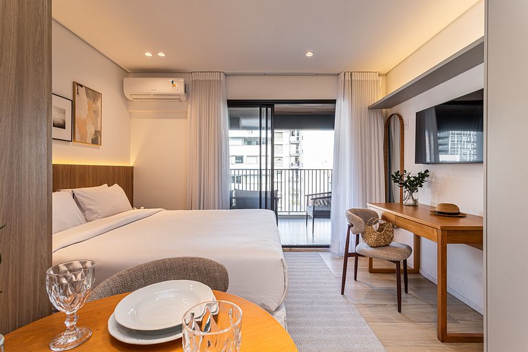 Apê sofisticado cama queen, varanda |Jd Paulista