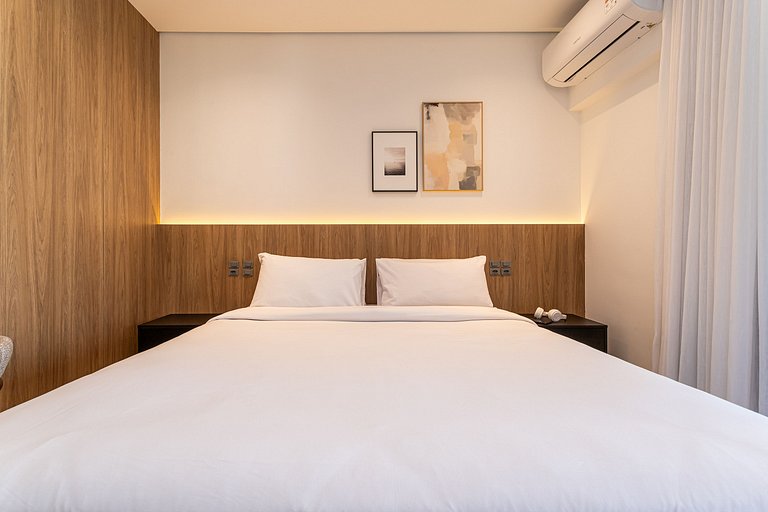 Apê sofisticado cama queen, varanda |Jd Paulista