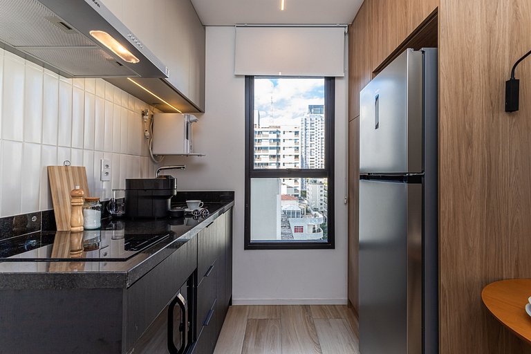 Apê sofisticado cama queen, varanda |Jd Paulista