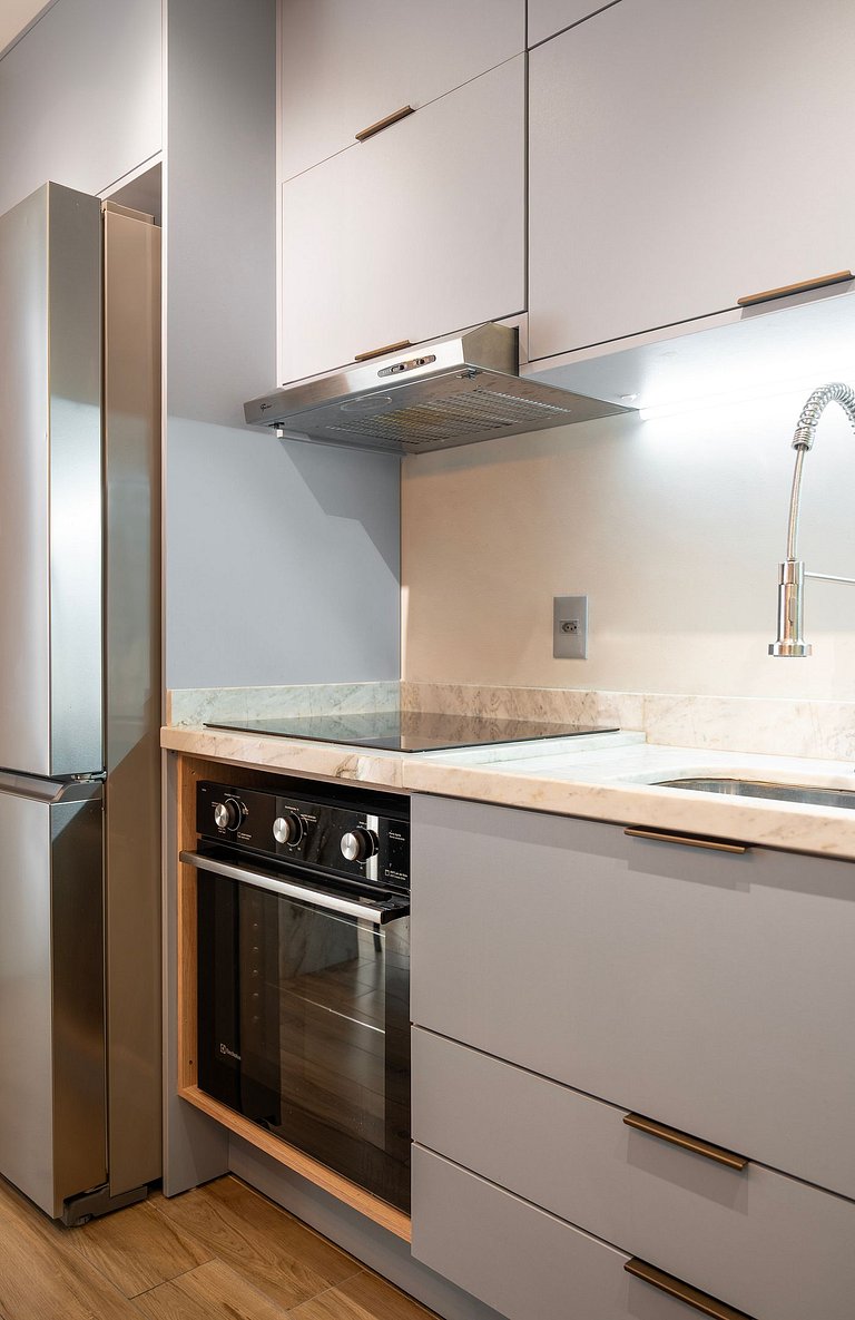 Luxuoso Apto c 2 suites | Prédio Completo