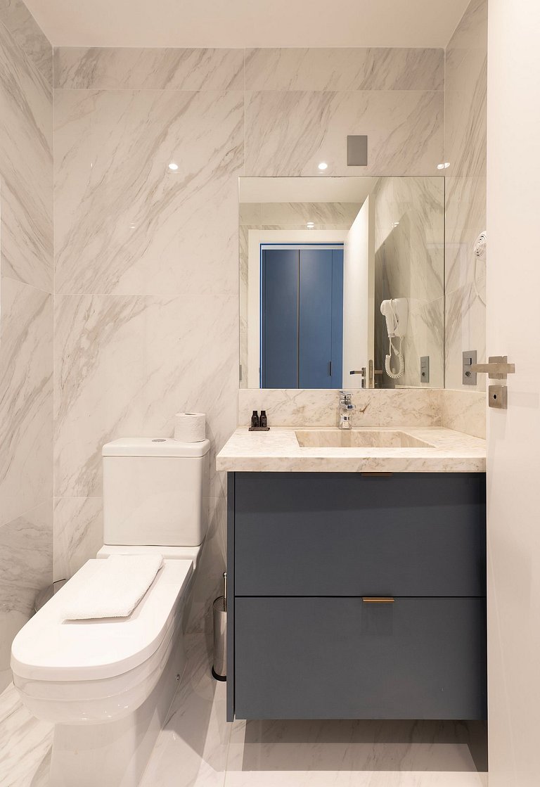 Luxuoso Apto c 2 suites | Prédio Completo