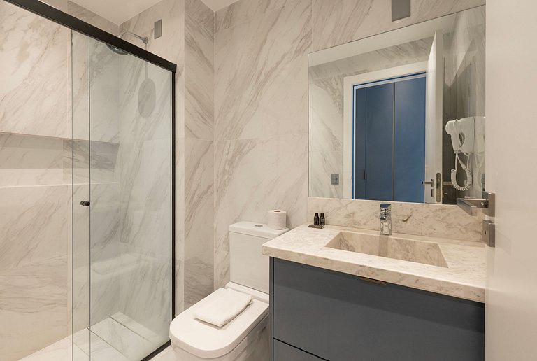 Luxuoso Apto c 2 suites | Prédio Completo