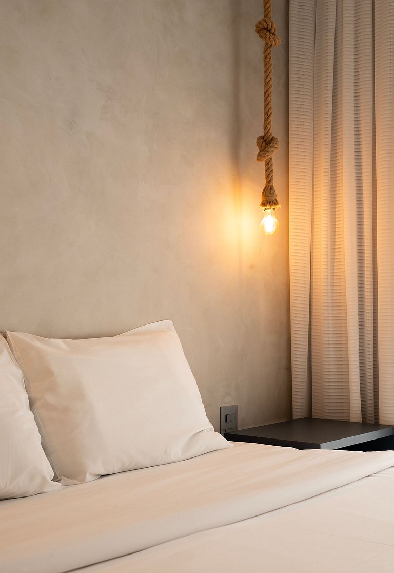 Luxuoso Apto c 2 suites | Prédio Completo