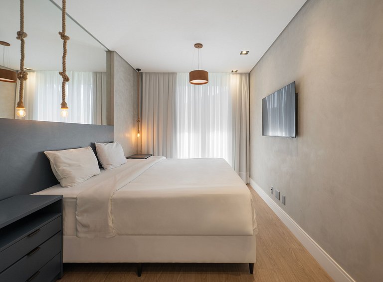Luxuoso Apto c 2 suites | Prédio Completo