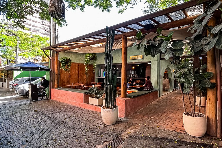Estúdio novo e confortável no coração de Pinheiros