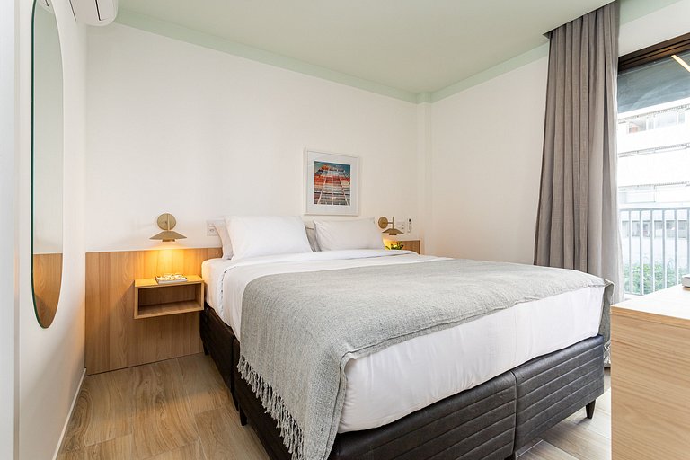 Apê sofisticado varanda, cama queen | Jd Paulista